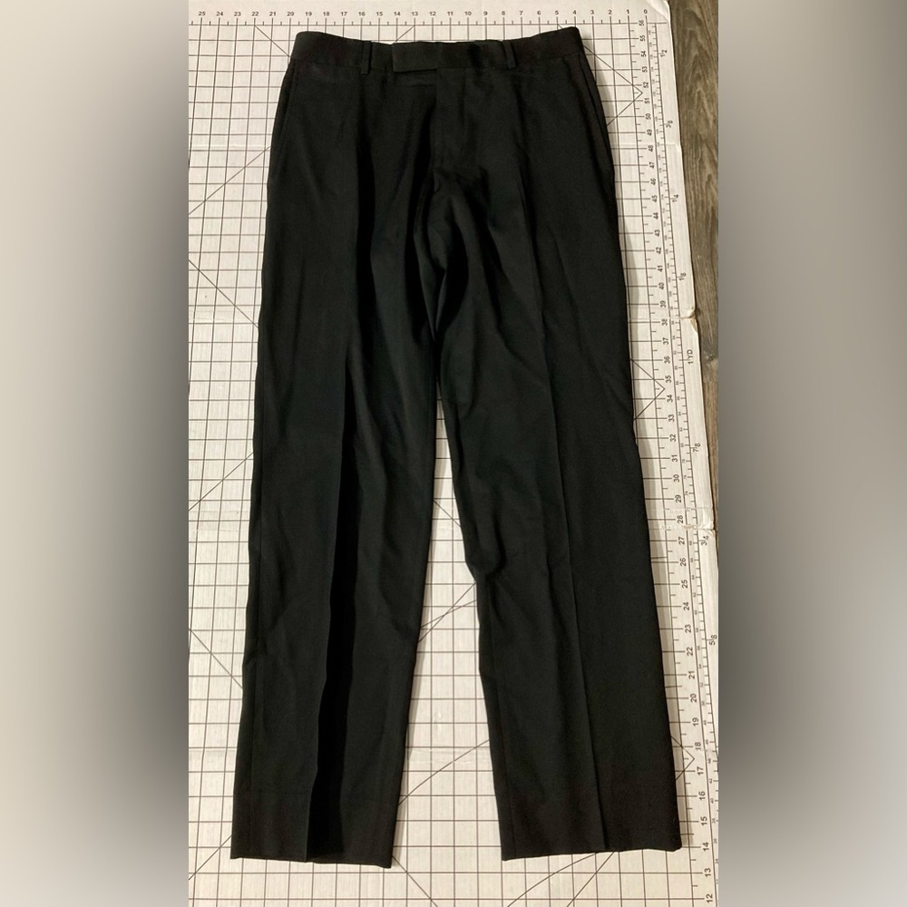Hugo Boss Men’s Size 36R‎ Black Dress Pants